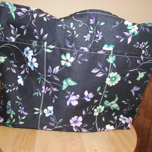 Everything Coming Up Butterflies 5 Pocket Tote Bag 57124 - Picture 4 of 4